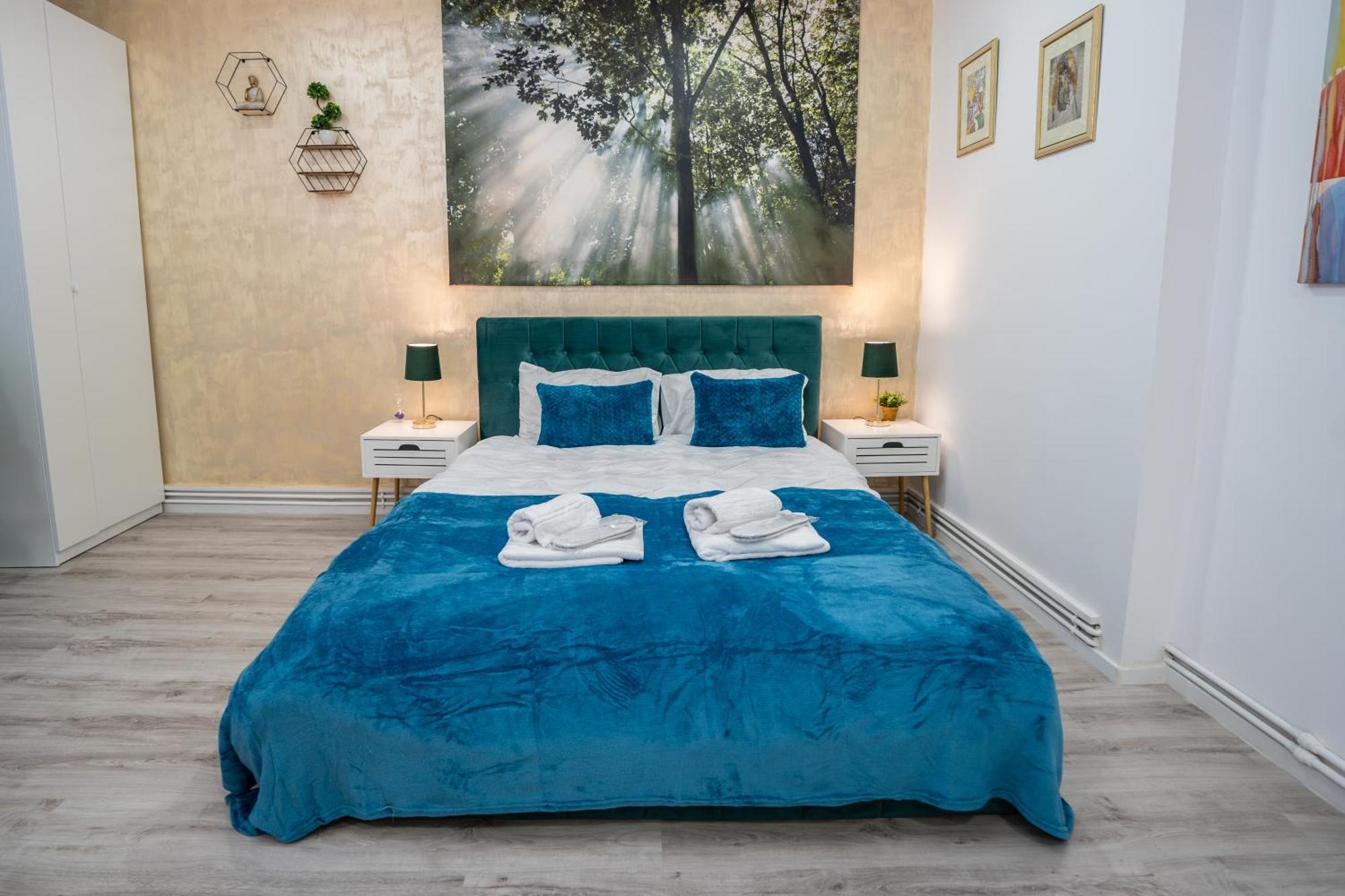 Downtown Old Center Universitate - Cav8 Appartement