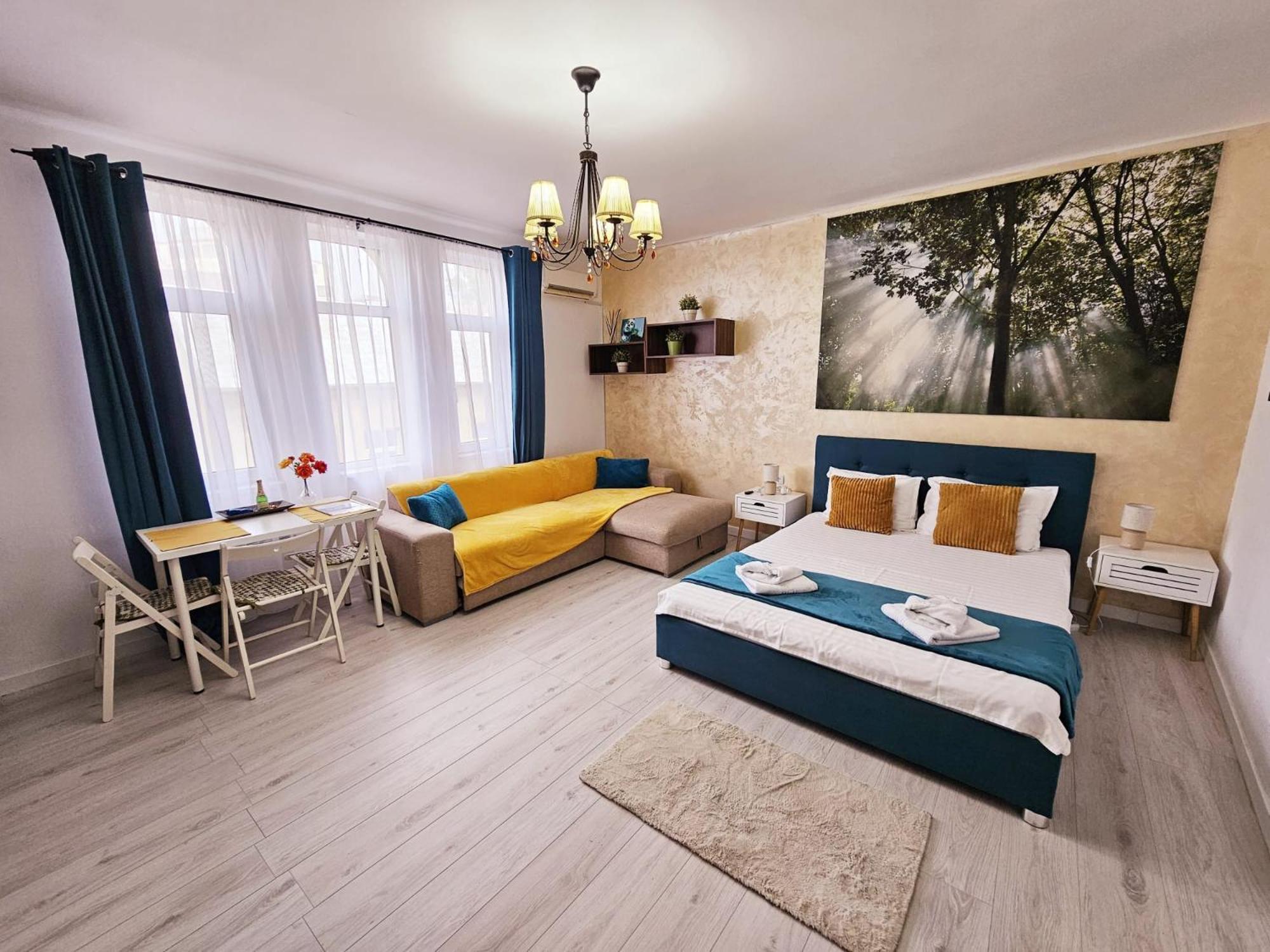 Downtown Old Center Universitate - Cav8 Appartement *